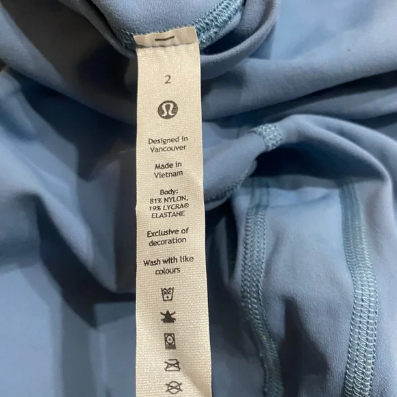 Lululemon High-Rise Blue Leggings - Like New - Picture 5 of 5